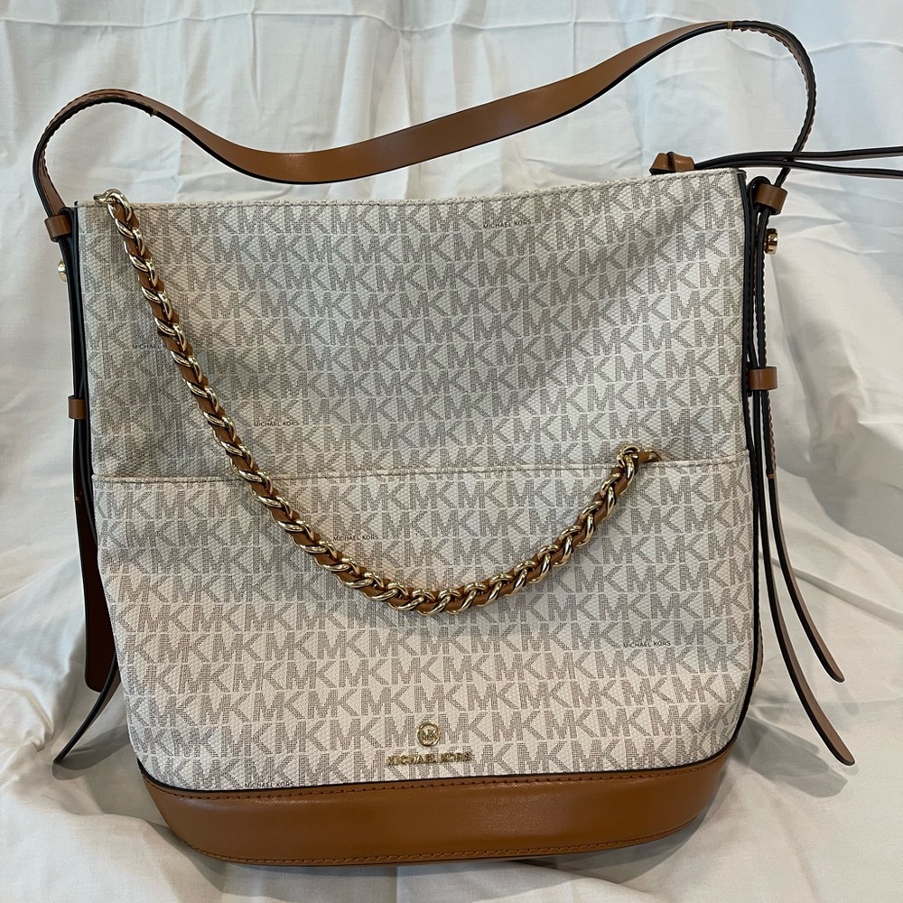 Michael kors shoulder bag